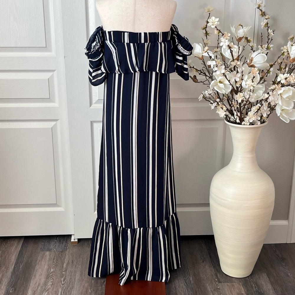 💙NWT Lucca Couture Navy Blue Striped Maxi Dress - Picture 3 of 14